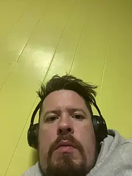 husband4555 online show from March 29, 2026, 2:02 am