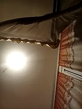 Snapshot of The-Peach-Flexer chatting on November 27, 2025, 9:04 pm The-Peach-Flexer online show from November 27, 2025, 9:04 pm