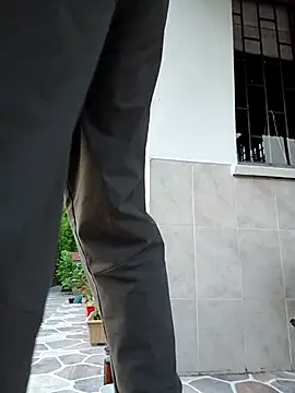 sebasxx97 online show from September 19, 2025, 10:52 am