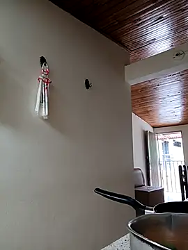 sebasxx97 online show from September 16, 2025, 3:35 pm