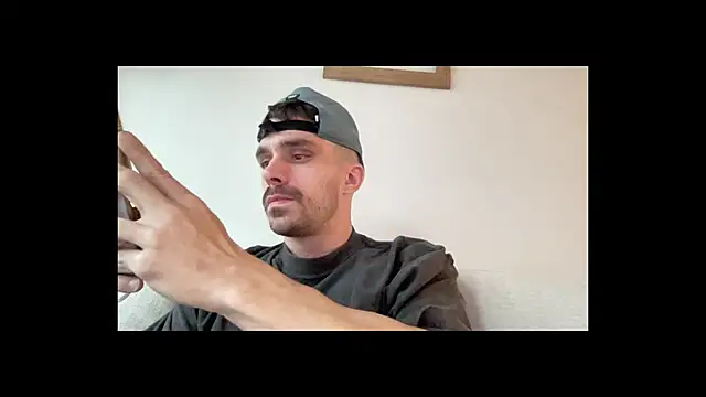 Snapshot of mightgogay chatting on November 9, 2025, 6:56 pm mightgogay online show from November 9, 2025, 6:56 pm