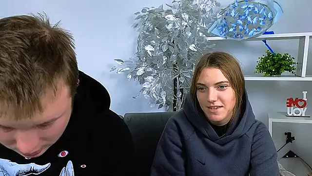 Snapshot of _Olli__Stiw_ chatting on November 19, 2025, 8:58 am Olli Stiw online show from November 19, 2025, 8:58 am