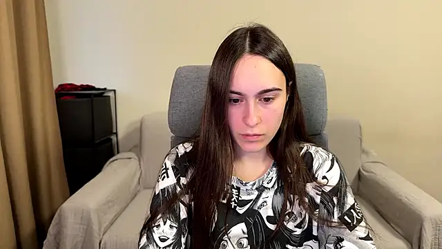 AliceKolltt online show from May 30, 2026, 6:02 pm