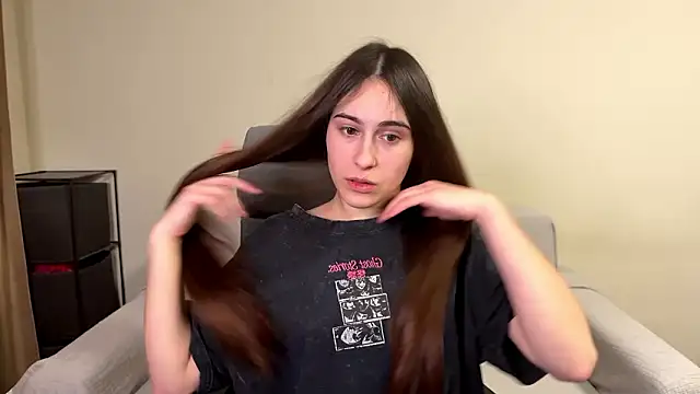 Snapshot of AliceKolltt chatting on February 26, 2026, 10:43 pm AliceKolltt online show from February 26, 2026, 10:43 pm