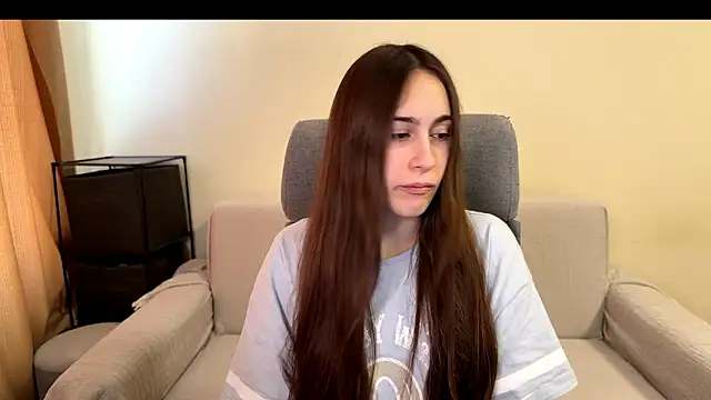 Snapshot of AliceKolltt chatting on February 2, 2026, 1:10 pm AliceKolltt online show from February 2, 2026, 1:10 pm