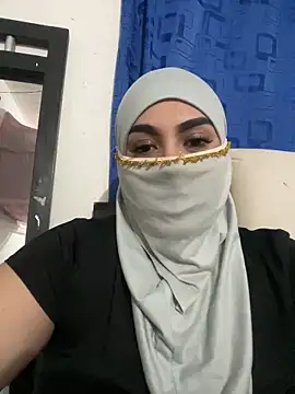 Snapshot of haddy_ss chatting on February 1, 2025, 1:23 am haddy ss online show from February 1, 2025, 1:23 am