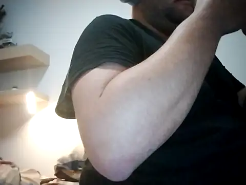 Snapshot of panchitoesp chatting on December 1, 2025, 1:50 am panchitoesp online show from December 1, 2025, 1:50 am