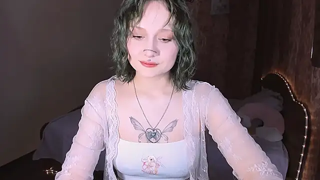 Snapshot of MariaMango chatting on April 26, 2026, 11:57 pm MariaMango online show from April 26, 2026, 11:57 pm