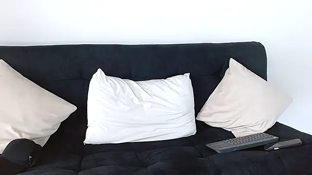 Snapshot of frank_myles chatting on October 3, 2025, 7:48 pm frank myles online show from October 3, 2025, 7:48 pm