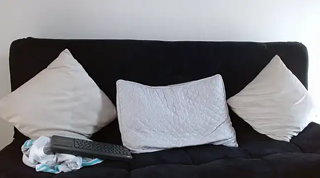 Snapshot of frank_myles chatting on March 17, 2025, 4:01 pm frank myles online show from March 17, 2025, 4:01 pm