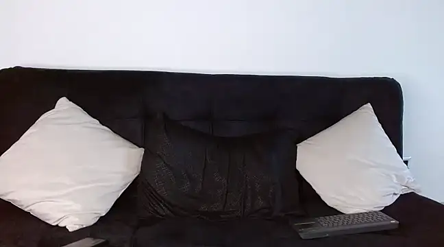 Snapshot of frank_myles chatting on March 10, 2025, 10:45 pm frank myles online show from March 10, 2025, 10:45 pm