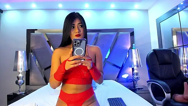 emilycat 777 online show from March 15, 2025, 4:57 am