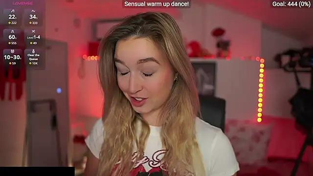 Alexis   Texas online show from November 5, 2025, 7:28 pm