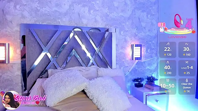 Snapshot of alina_stark chatting on February 18, 2026, 7:43 pm alina stark online show from February 18, 2026, 7:43 pm