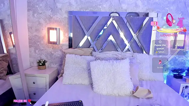 Snapshot of alina_stark chatting on February 17, 2026, 8:28 pm alina stark online show from February 17, 2026, 8:28 pm