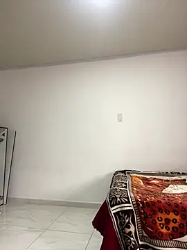 Snapshot of alina_stark chatting on April 13, 2026, 7:51 pm alina stark online show from April 13, 2026, 7:51 pm