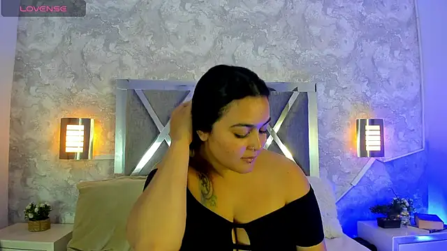 Snapshot of alina_stark chatting on February 14, 2026, 7:58 pm alina stark online show from February 14, 2026, 7:58 pm