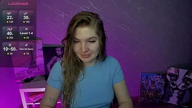 Snapshot of lily_williamss chatting on May 8, 2026, 12:03 am lily williamss online show from May 8, 2026, 12:03 am