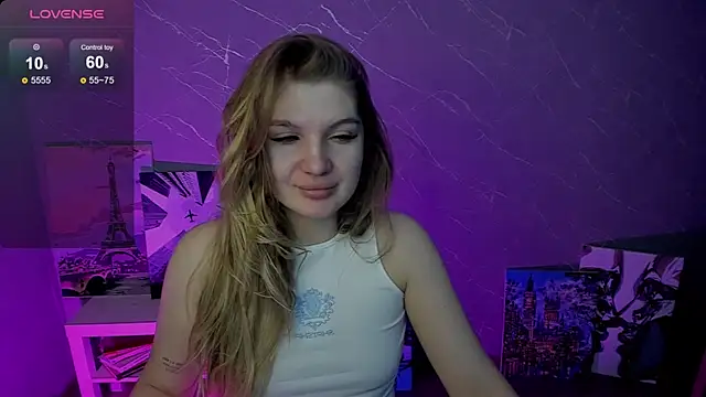 Snapshot of lily_williamss chatting on April 22, 2026, 12:17 am lily williamss online show from April 22, 2026, 12:17 am