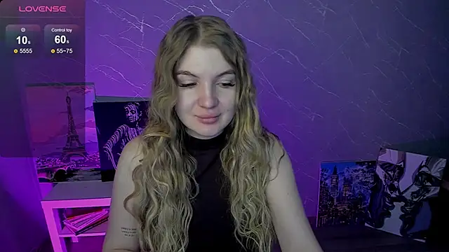 Snapshot of lily_williamss chatting on May 2, 2026, 12:05 am lily williamss online show from May 2, 2026, 12:05 am