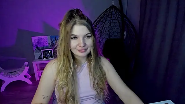 Snapshot of lily_williamss chatting on February 3, 2026, 2:53 am lily williamss online show from February 3, 2026, 2:53 am