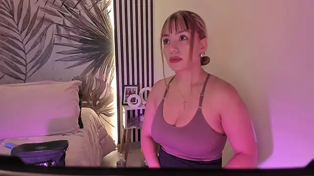 Samaantha-White online show from April 11, 2026, 11:25 am