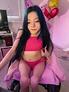 MiniSophiaa online show from March 2, 2026, 7:09 am