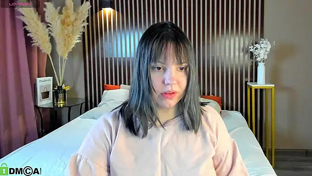 Stacy Luv online show from February 26, 2026, 9:09 am