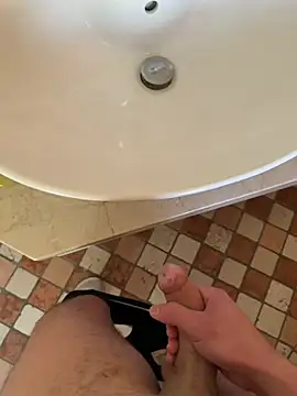 Snapshot of Siggidc2n chatting on March 23, 2026, 9:42 am Siggidc2n online show from March 23, 2026, 9:42 am