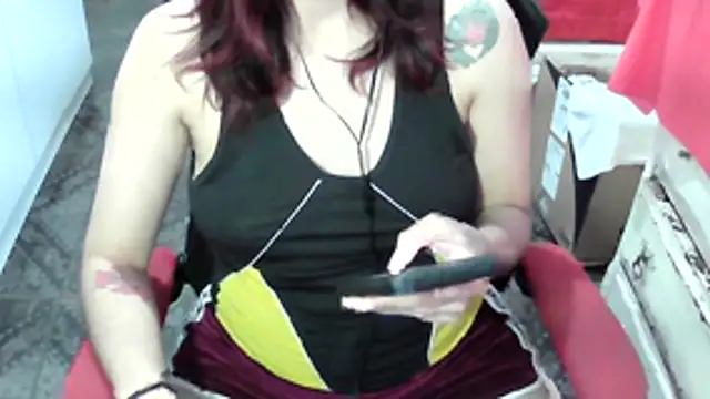 Snapshot of ManuEscarlate13 chatting on February 24, 2026, 9:10 am ManuEscarlate13 online show from February 24, 2026, 9:10 am