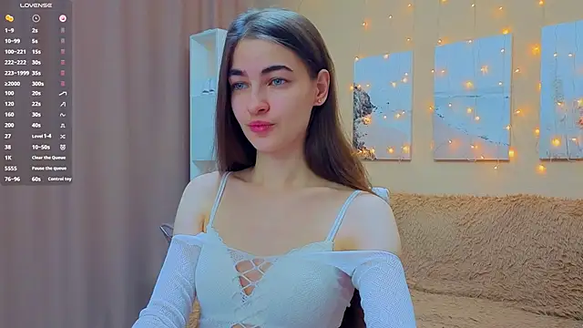 Snapshot of AstoriyaNight chatting on March 14, 2026, 3:12 am AstoriyaNight online show from March 14, 2026, 3:12 am