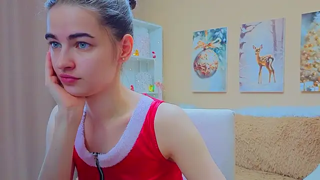 Snapshot of AstoriyaNight chatting on February 8, 2026, 8:12 am AstoriyaNight online show from February 8, 2026, 8:12 am