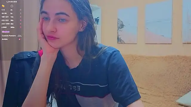 Snapshot of AstoriyaNight chatting on March 6, 2026, 5:08 pm AstoriyaNight online show from March 6, 2026, 5:08 pm