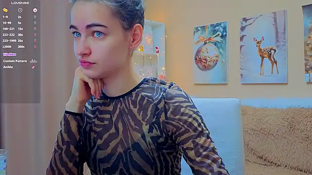 Snapshot of AstoriyaNight chatting on February 7, 2026, 7:05 am AstoriyaNight online show from February 7, 2026, 7:05 am