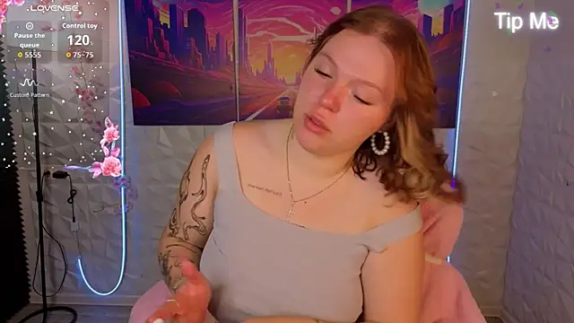 Snapshot of Naomi_B1ack chatting on July 13, 2026, 1:05 am Naomi B1ack online show from July 13, 2026, 1:05 am