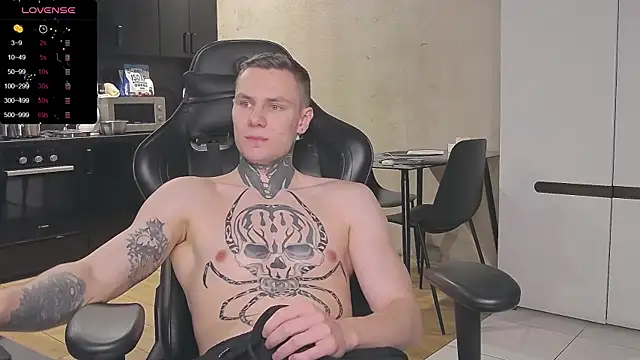 Snapshot of Lechery_boy chatting on January 22, 2025, 2:03 pm Lechery boy online show from January 22, 2025, 2:03 pm