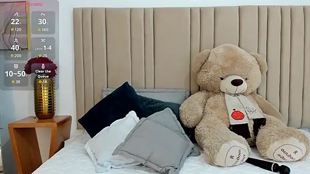 izadii online show from October 31, 2025, 6:48 pm