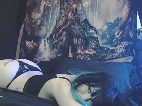 HighCityHoney online show from February 18, 2025, 5:09 pm