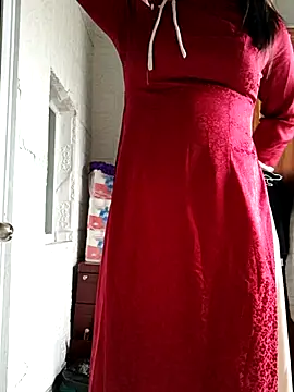 Snapshot of Blythe_69 chatting on March 9, 2025, 4:05 am Blythe 69 online show from March 9, 2025, 4:05 am