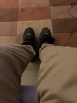 footsy35 online show from February 9, 2026, 11:25 pm