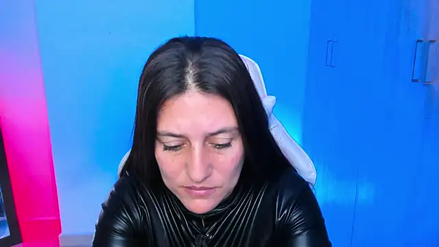 Saskyaa online show from October 10, 2025, 2:01 am