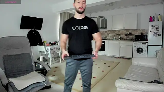 ZackFraser online show from November 4, 2025, 9:24 am