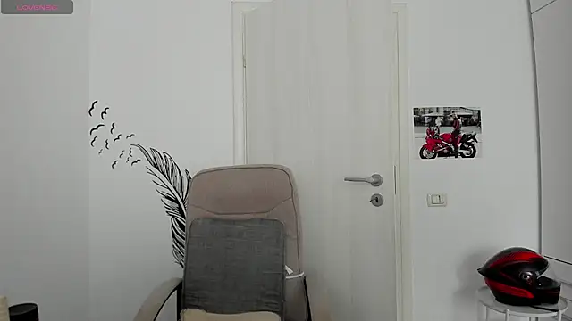 Snapshot of ZackFraser chatting on March 27, 2026, 6:22 am ZackFraser online show from March 27, 2026, 6:22 am