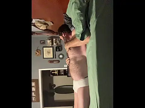 Onesieboy4daddys online show from May 26, 2026, 4:38 pm