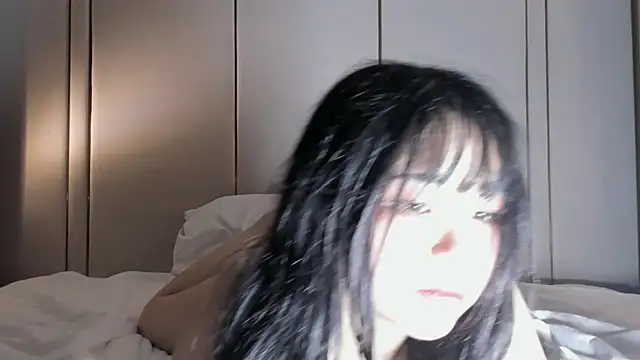 Snapshot of hee_young11 chatting on March 22, 2025, 6:25 pm hee young11 online show from March 22, 2025, 6:25 pm