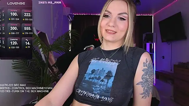 Snapshot of Maria_Shy chatting on March 29, 2026, 7:21 am Maria Shy online show from March 29, 2026, 7:21 am