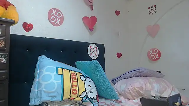 Snapshot of valerivegass chatting on March 16, 2026, 2:32 pm valerivegass online show from March 16, 2026, 2:32 pm