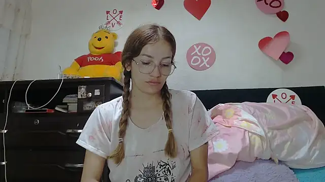 Snapshot of valerivegass chatting on March 4, 2026, 1:41 pm valerivegass online show from March 4, 2026, 1:41 pm