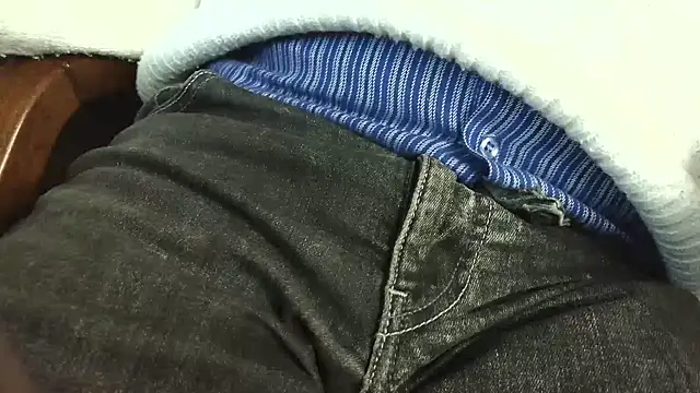 Snapshot of smoothandtiny chatting on March 27, 2026, 7:50 am smoothandtiny online show from March 27, 2026, 7:50 am