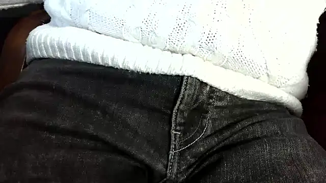 Snapshot of smoothandtiny chatting on March 18, 2026, 8:10 pm smoothandtiny online show from March 18, 2026, 8:10 pm